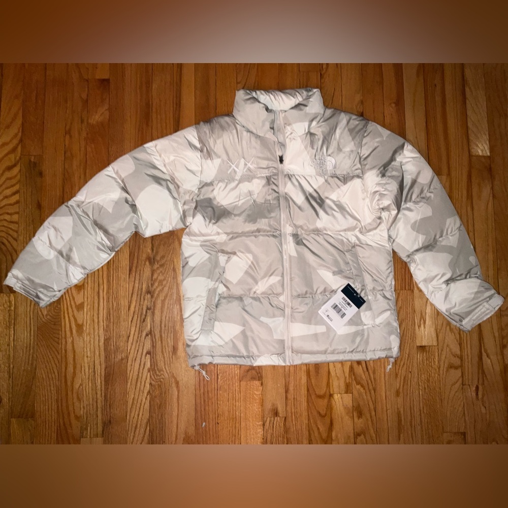 KAWS x The North Face 700 Retro 1996 Nuptse Jacket Puffer Coat NEW